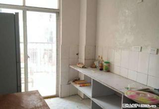 碧波苑 简装3室出租 干净户型大 公园环境 - 贵阳28生活网 gy.28life.net