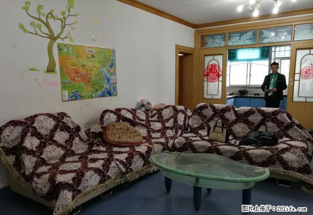 南明纪念塔大剧院新华路旁精装4房，年底亏本出租，可办公居家。 - 房屋出租 - 房屋租售 - 贵阳分类信息 - 贵阳28生活网 gy.28life.net