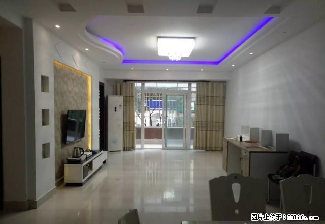 金阳 中铁逸都 高层采光 中装 正规四房 拎包入住 诚意招租 - 房屋出租 - 房屋租售 - 贵阳分类信息 - 贵阳28生活网 gy.28life.net